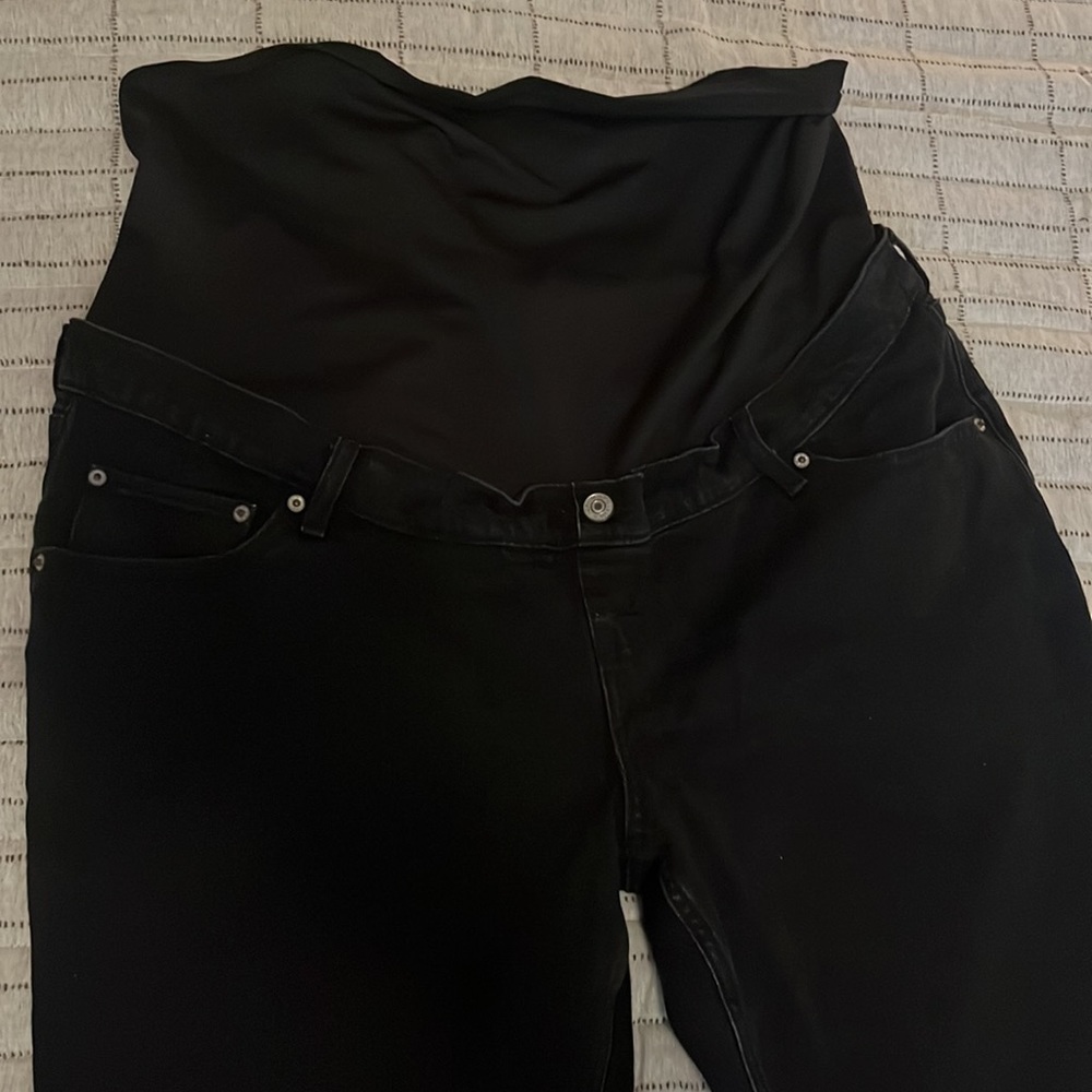 Like new Abercrombie & Fitch Maternity Jeans in size 16s